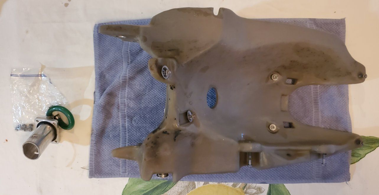 For Sale - 70 degree racing sub frame fuel tank | Husaberg Motorcycle Forum
